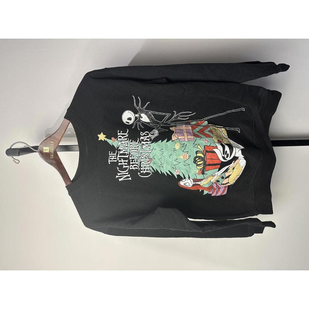 Preowned Nightmare Before Christmas Women's Fleece Pullover (Medium)